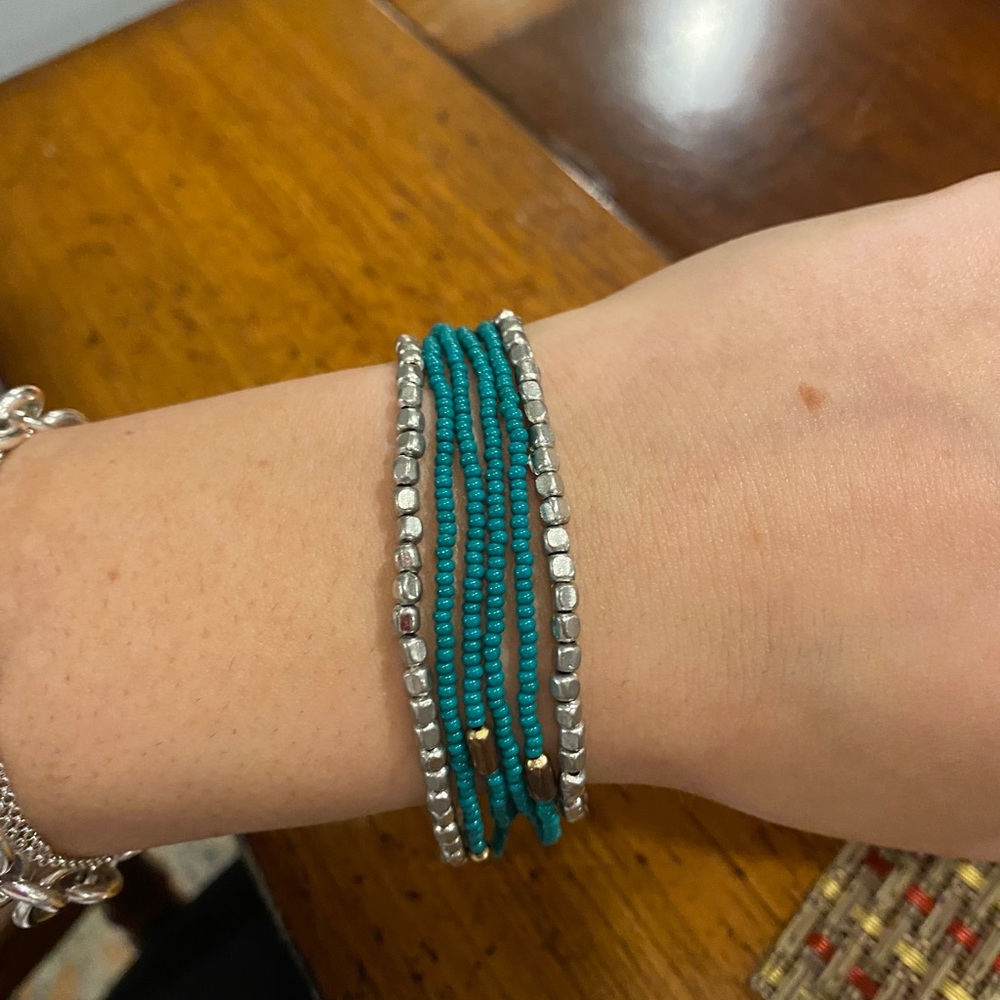 Green/Gold and Silver beaded bracelets - Picture 2 of 2